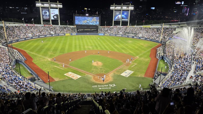 2026 KBO 리그 역대 최소 경기 900만 관중 달성