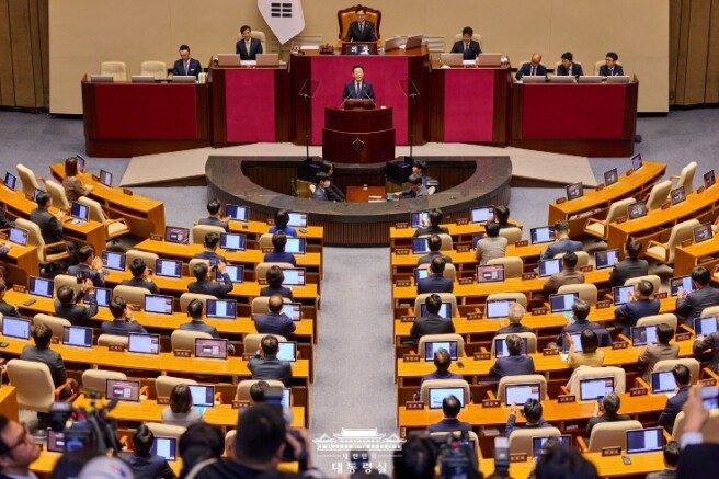 이재명 대통령 "AI 고속도로 구축해...