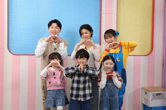 MBC [뽀뽀뽀 좋아좋아] 가수 화사, MBC ‘뽀뽀뽀’ 출격! 아이들과 함께 ‘내 안의 어린이를 만나다’