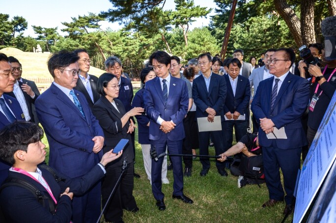 한성숙 국무총리, 네 번째 주택공급 ...